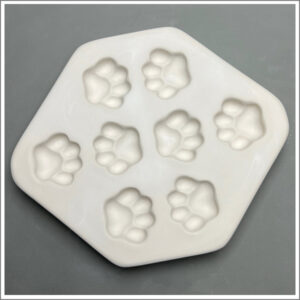 Eight Paws Mold 10"x8"x1.5" (LF245)